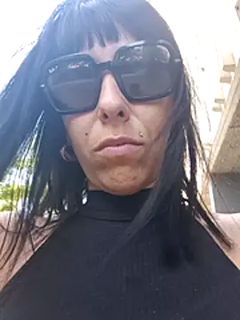 misscectito13 online show from May 26, 1:51 pm