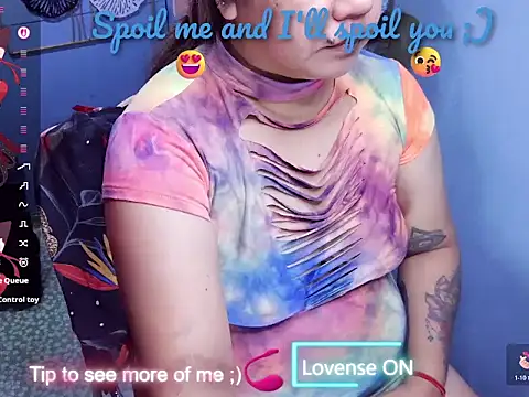 Snapshot of ambersmile chatting on July 13, 9:06 pm ambersmile online show from July 13, 9:06 pm