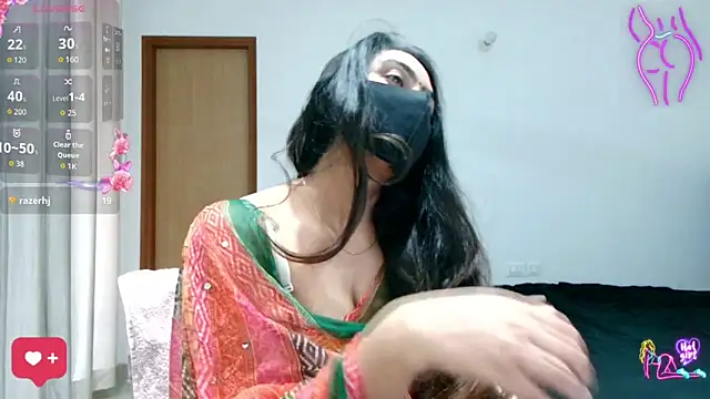 Snapshot of DesiZoya chatting on May 7, 4:51 am DesiZoya online show from May 7, 4:51 am