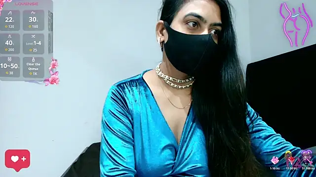 Snapshot of DesiZoya chatting on June 14, 11:29 pm DesiZoya online show from June 14, 11:29 pm