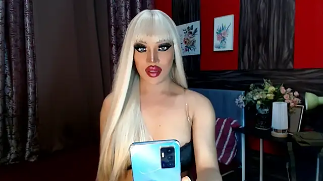 trixxielicious online show from February 4, 12:22 pm