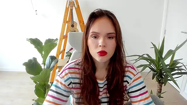 Snapshot of Pokemeboy chatting on January 10, 12:15 pm Pokemeboy online show from January 10, 12:15 pm