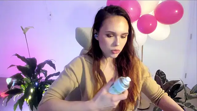 Snapshot of Pokemeboy chatting on February 21, 8:27 pm Pokemeboy online show from February 21, 8:27 pm