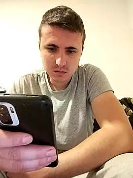 MrNoBoDy000 online show from December 23, 7:28 am