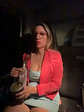 Gatitacarlita online show from November 25, 7:52 am