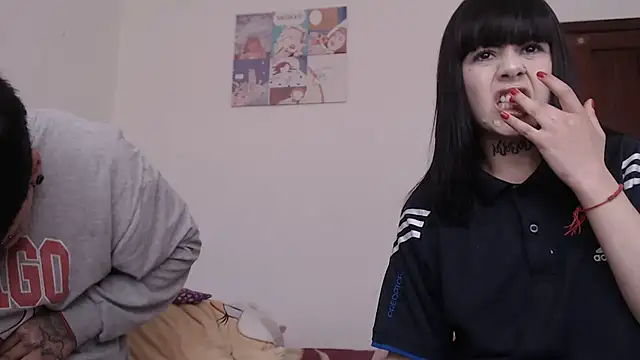 dulce maria x online show from September 19, 6:30 pm