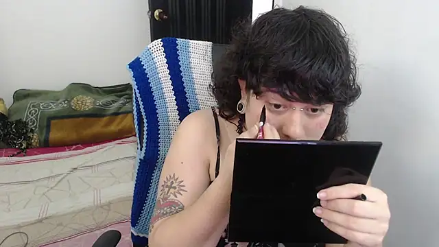 Smoke trip Alicia online show from February 8, 2:31 pm