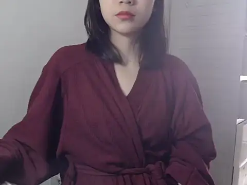 Snapshot of Bigg_Pussyy_Catt chatting on December 18, 4:09 am Bigg Pussyy Catt online show from December 18, 4:09 am