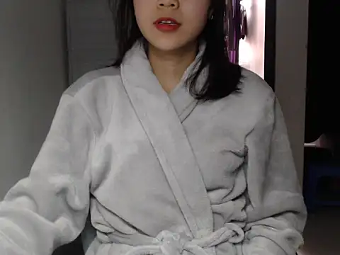 Snapshot of Bigg_Pussyy_Catt chatting on January 8, 7:34 am Bigg Pussyy Catt online show from January 8, 7:34 am