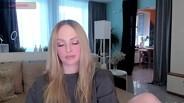 Libby Nora online show from January 28, 11:17 am