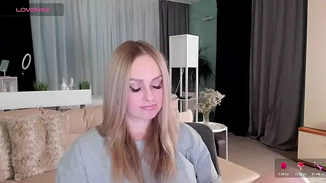 Libby Nora online show from January 29, 2:00 pm