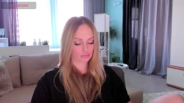 Libby Nora online show from March 22, 2:36 pm