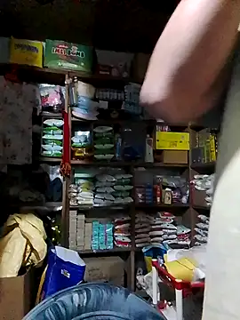 Snapshot of Luckyking1 chatting on April 6, 12:28 pm Luckyking1 online show from April 6, 12:28 pm