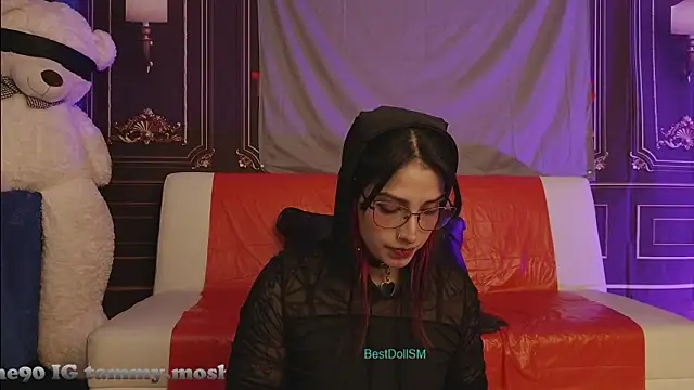 Snapshot of Best_DollSM chatting on March 11, 5:19 pm Best DollSM online show from March 11, 5:19 pm