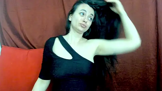 Snapshot of cute_angel95 chatting on April 26, 7:11 pm cute angel95 online show from April 26, 7:11 pm