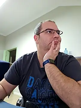 Andrew1900529 online show from December 10, 1:55 pm