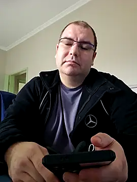 Andrew1900529 online show from December 16, 11:01 am