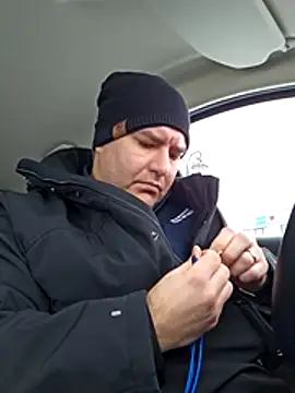 Andrew1900529 online show from January 9, 12:19 pm