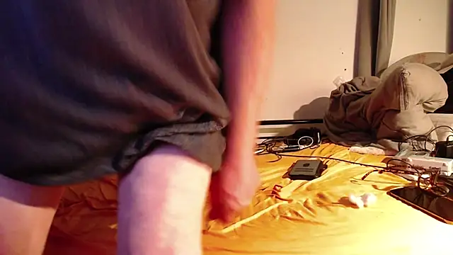 Vandrino online show from April 11, 3:33 am