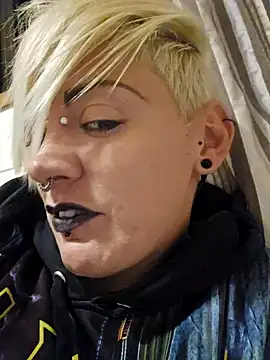 Snapshot of PinkTheHawk chatting on March 13, 8:59 am PinkTheHawk online show from March 13, 8:59 am