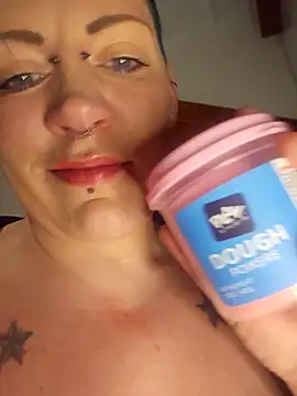 PinkTheHawk online show from March 14, 9:59 am