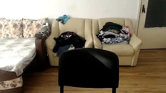 SexxyLety online show from November 25, 8:25 am