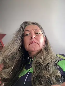 emma tour online show from December 19, 3:41 pm