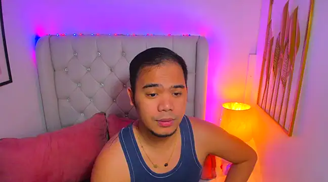 AsianZero online show from February 3, 5:24 pm