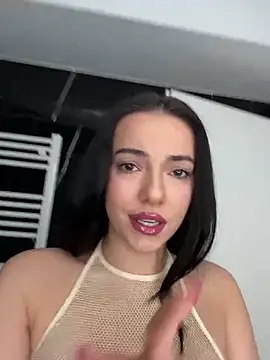 Rileysim88 online show from March 3, 9:00 am