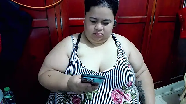 Snapshot of hotlesby4uxxx chatting on May 26, 1:40 pm hotlesby4uxxx online show from May 26, 1:40 pm