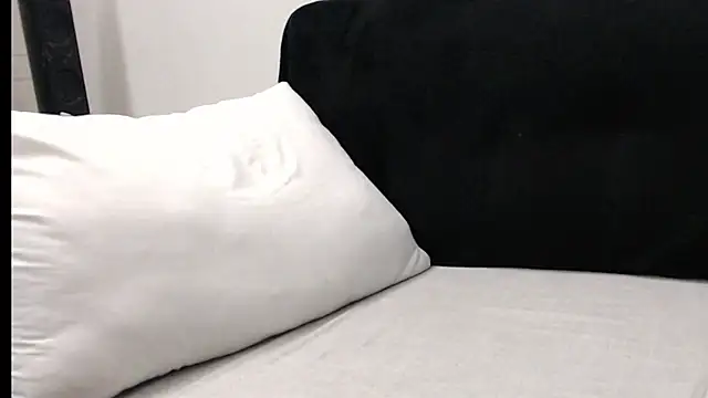 Snapshot of SebastianReiss chatting on March 20, 11:27 am SebastianReiss online show from March 20, 11:27 am