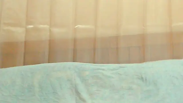 Snapshot of Fun4tipz chatting on October 12, 11:59 pm Fun4tipz online show from October 12, 11:59 pm