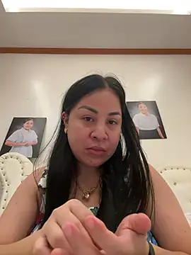 Snapshot of Tightwetholesxx chatting on March 24, 1:49 pm Tightwetholesxx online show from March 24, 1:49 pm