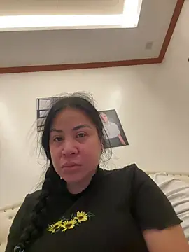 Snapshot of Tightwetholesxx chatting on March 28, 4:34 am Tightwetholesxx online show from March 28, 4:34 am