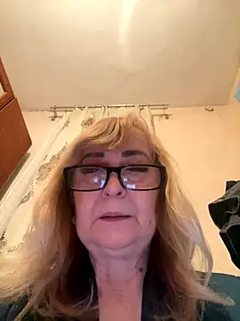 Irina2909xh online show from November 2, 12:13 am