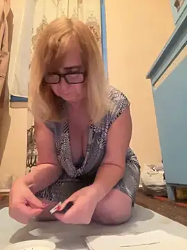 Irina2909xh online show from November 7, 7:36 pm