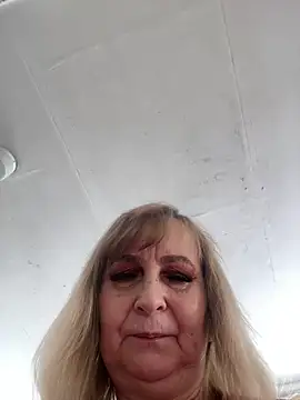 Irina2909xh online show from February 19, 11:17 am