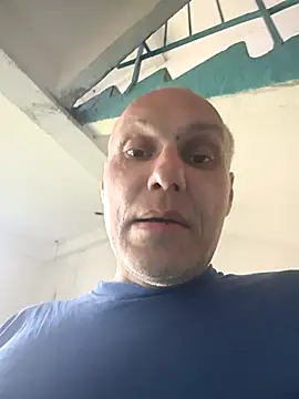 Snapshot of Sam_Colt chatting on May 9, 7:46 am Sam Colt online show from May 9, 7:46 am