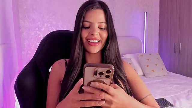 salome  11 online show from February 13, 4:11 am