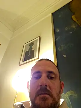 Snapshot of verylargecock chatting on November 9, 8:51 pm verylargecock online show from November 9, 8:51 pm