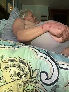 ruffdiamond online show from March 9, 8:07 am