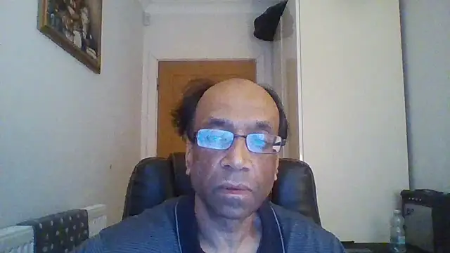 Snapshot of rauncher1 chatting on January 27, 9:23 am rauncher1 online show from January 27, 9:23 am