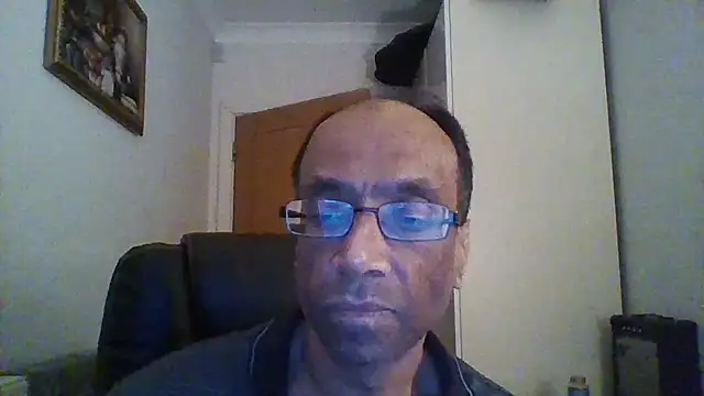 Snapshot of rauncher1 chatting on March 16, 11:47 pm rauncher1 online show from March 16, 11:47 pm