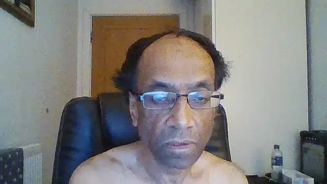 Snapshot of rauncher1 chatting on September 9, 8:03 am rauncher1 online show from September 9, 8:03 am