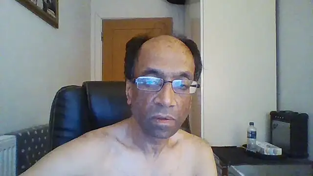 Snapshot of rauncher1 chatting on September 11, 8:14 am rauncher1 online show from September 11, 8:14 am