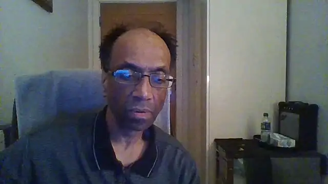 Snapshot of rauncher1 chatting on September 29, 11:31 pm rauncher1 online show from September 29, 11:31 pm