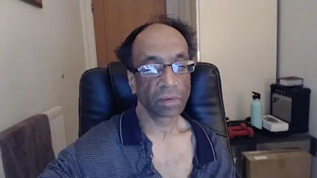 rauncher1 online show from March 17, 12:04 am