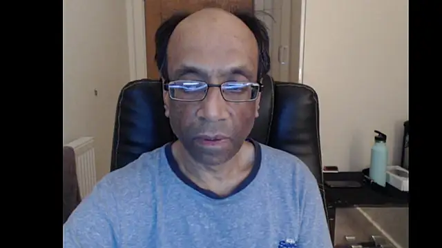 rauncher1 online show from April 6, 11:05 pm