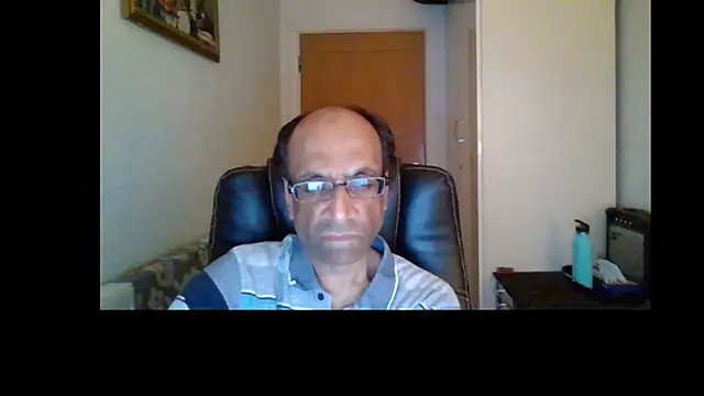Snapshot of rauncher1 chatting on July 11, 10:33 pm rauncher1 online show from July 11, 10:33 pm