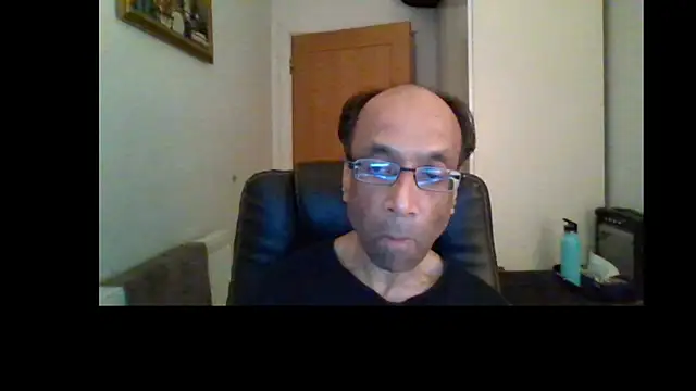 Snapshot of rauncher1 chatting on July 14, 11:21 pm rauncher1 online show from July 14, 11:21 pm